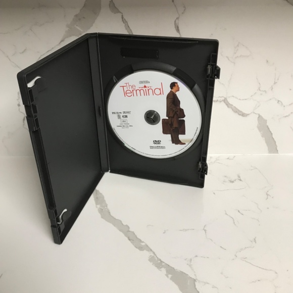 The Terminal  2004 DVD Movie Comedy - Picture 3 of 3